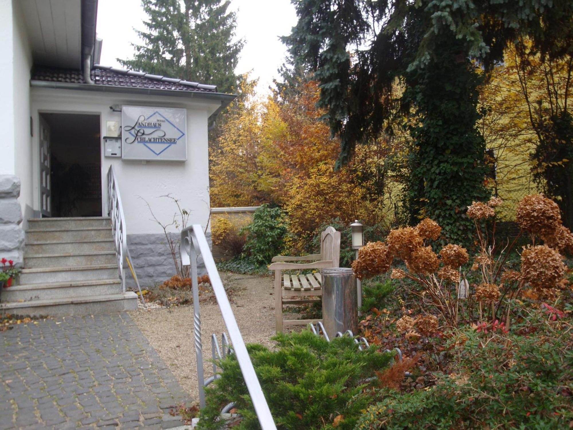 برلين Hotel Landhaus Schlachtensee المظهر الخارجي الصورة